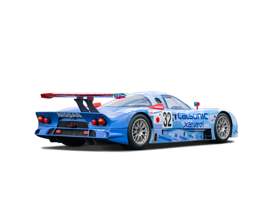 blue 1998 nissan r390 gt1 racecar
