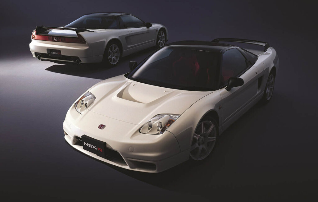white nsx-r