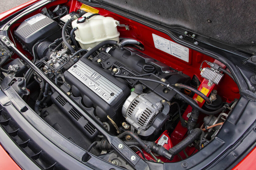 vtec v6 engine of a acura nsx