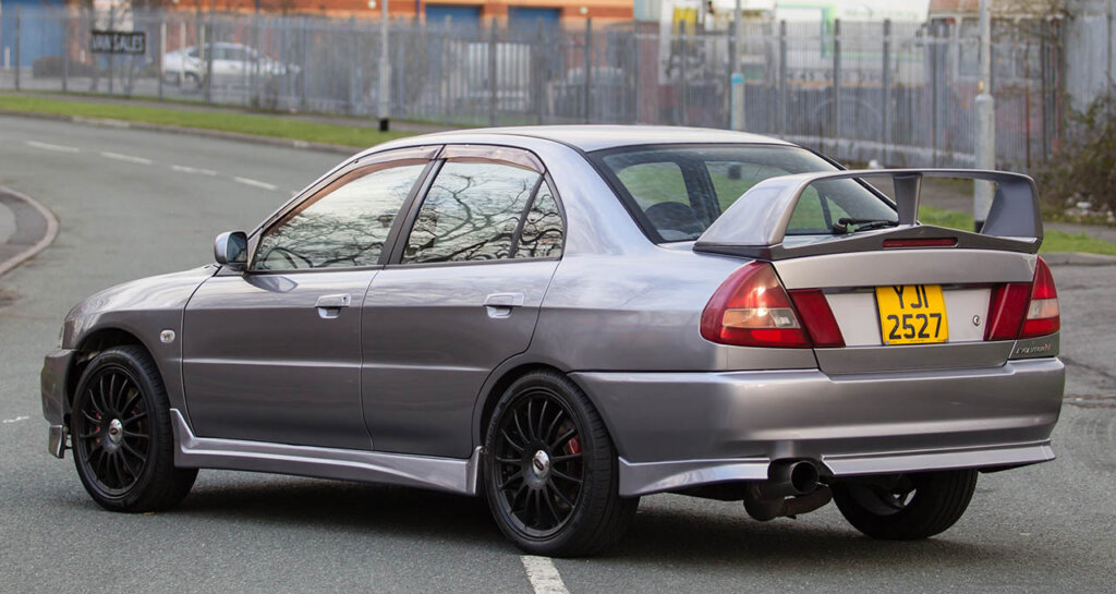 Mitsubishi Lancer EVO 4 rear