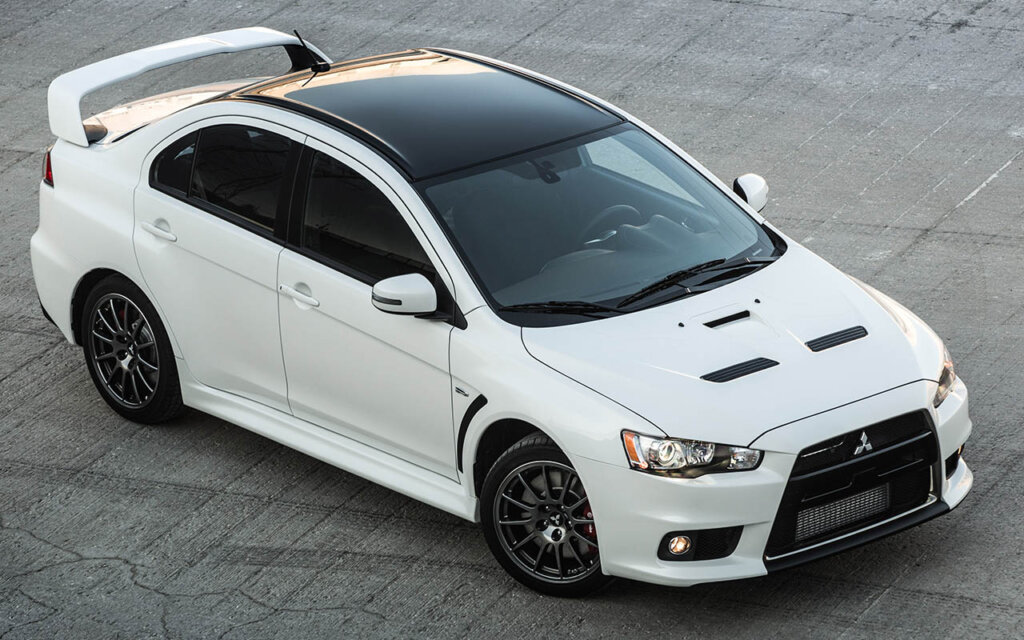 white 2015 mitsubishi lancer evolution final edition