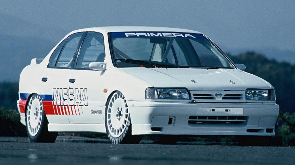 nismo p10 primera sitting on asphalt