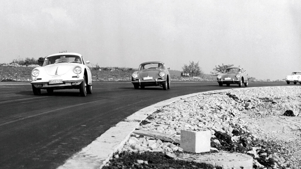 porsche 356 B models on a test run
