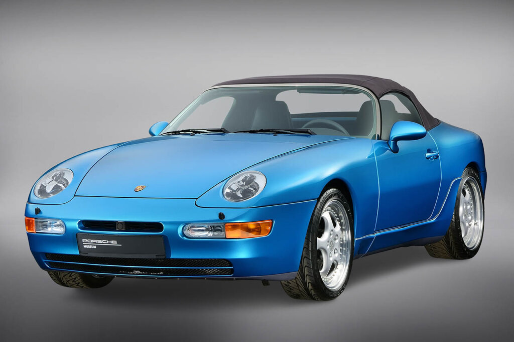 blue porsche 968 roadster