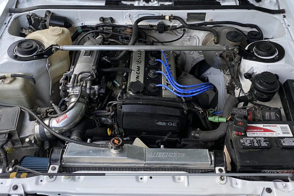 engine for a white car