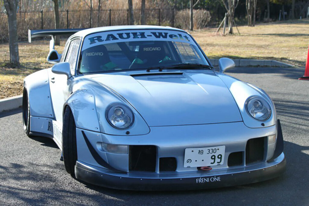 RWB Silver 993 widebody porsche restomod