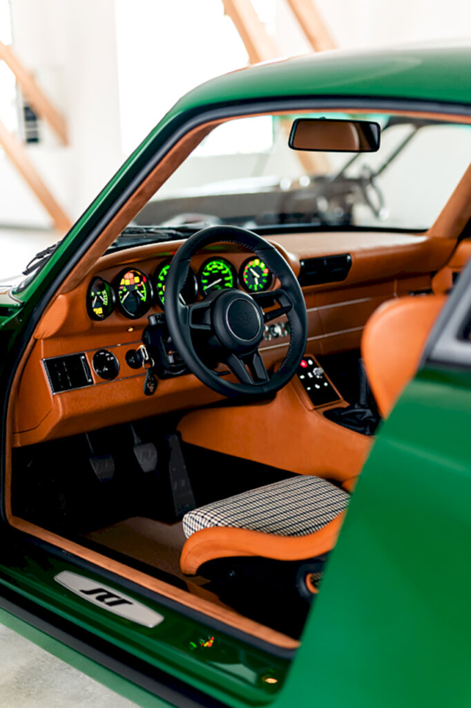 RUF porsche interior restomod of SCR