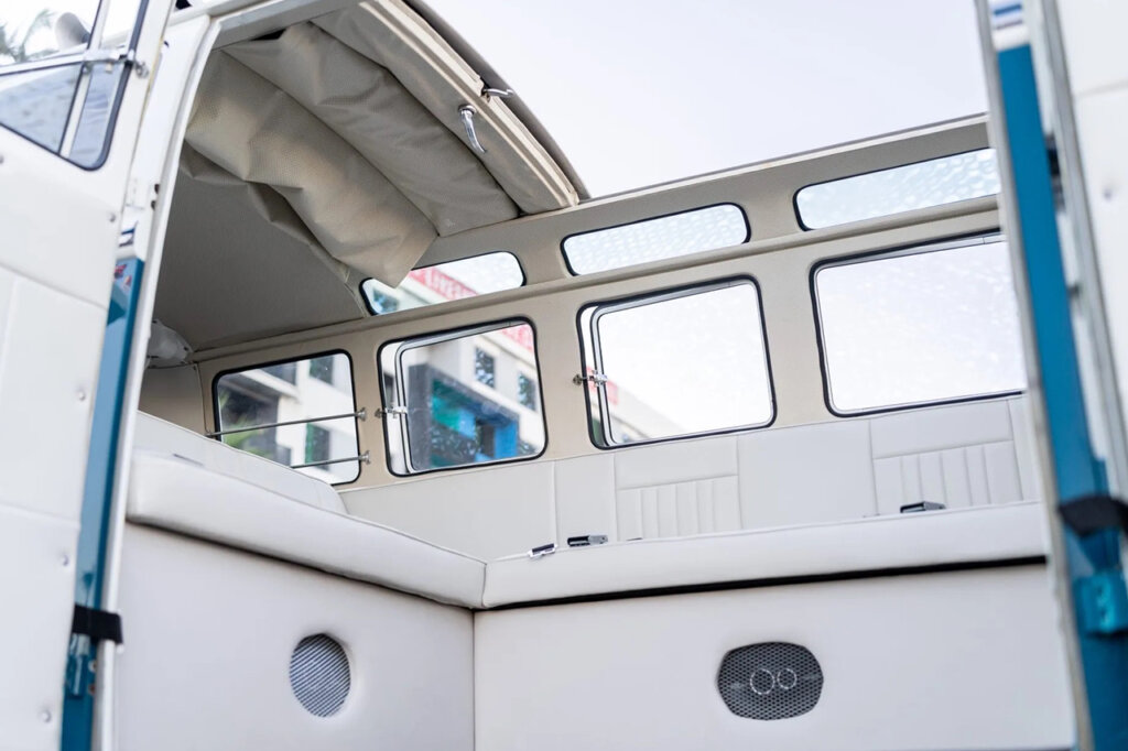 Samba VW bus open up sky showing