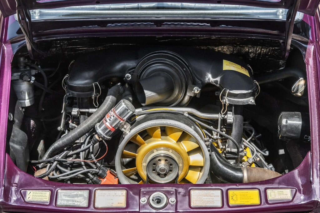 flat six engine from Porsche