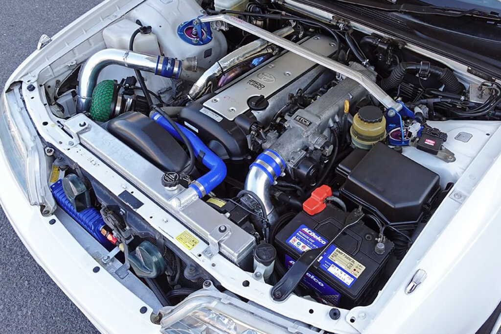 1JZ-GTE engine in a white car