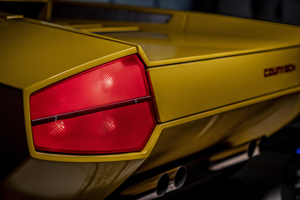 Rear Taillights of the Countach LP500