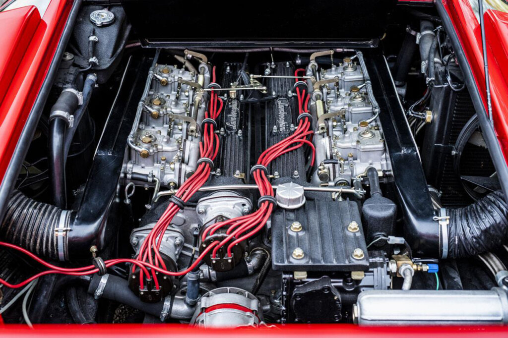 V12 Engine of an LP500