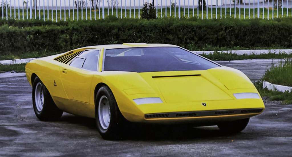 yellow lamborghini countach