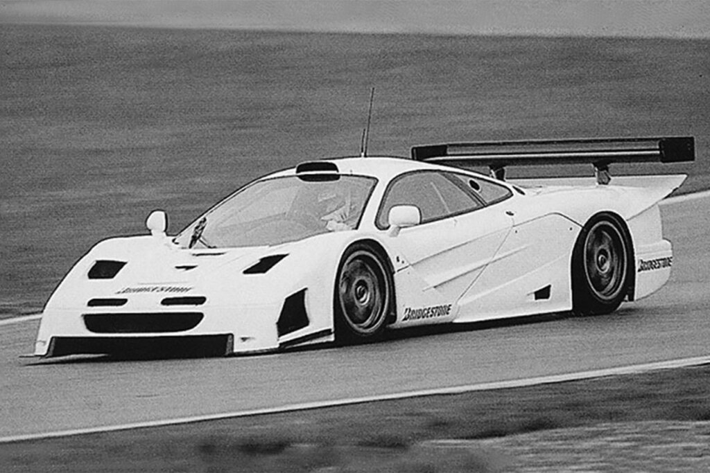 Black and White photo of an McLaren HDK race car
