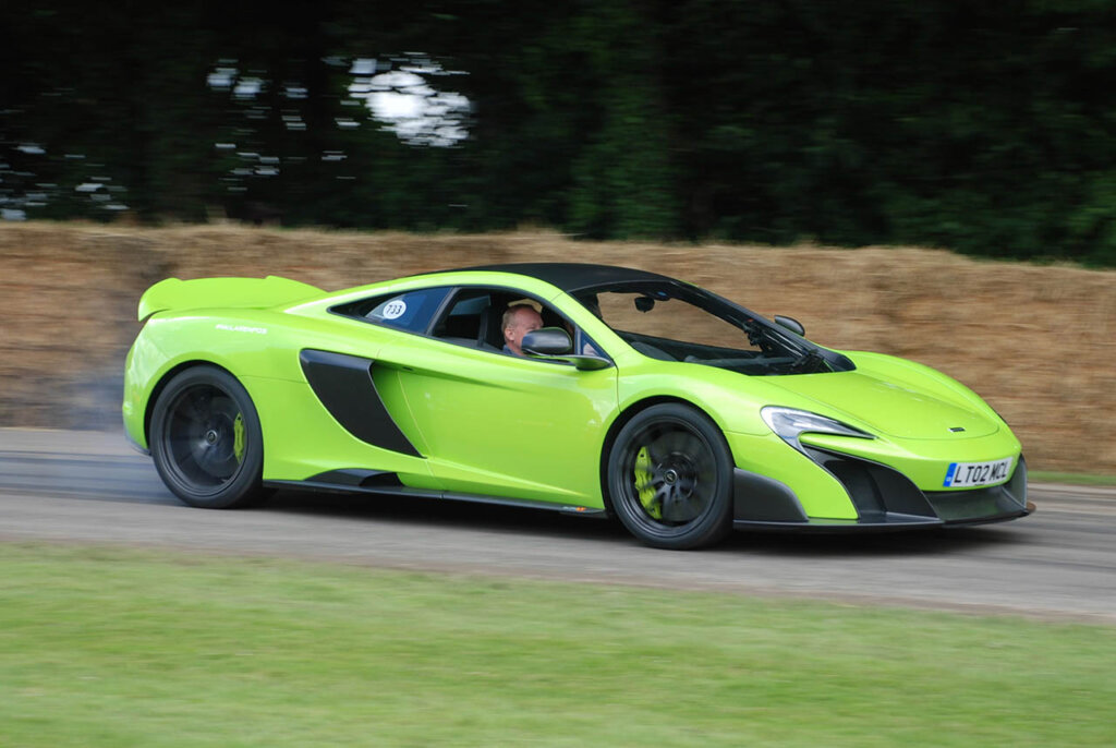 neon green 675 LT