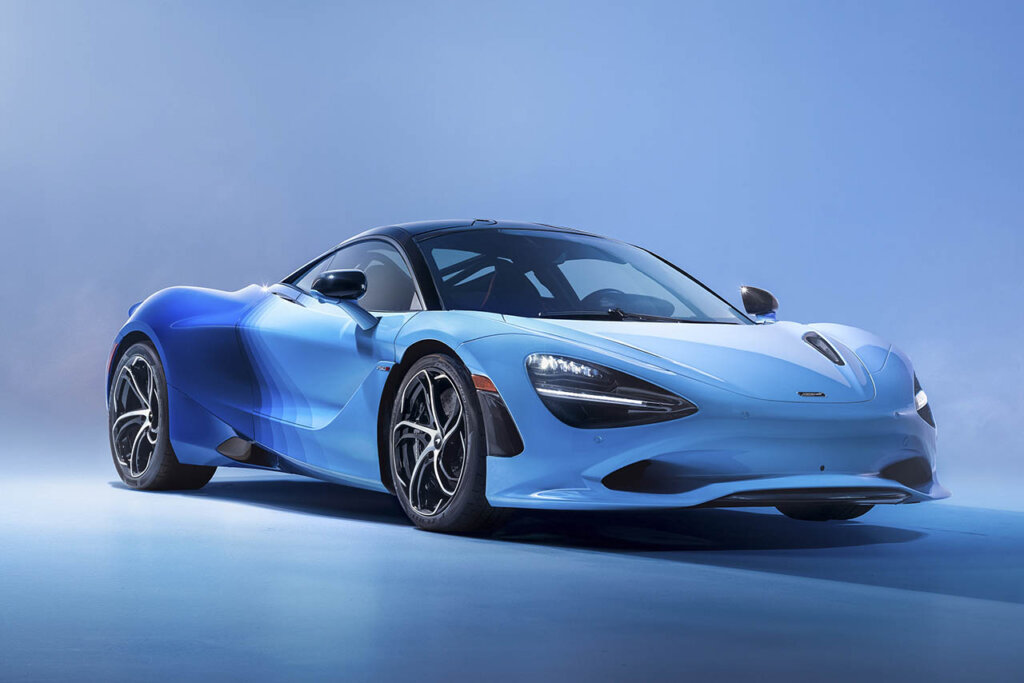 sky blue mclaren 750s