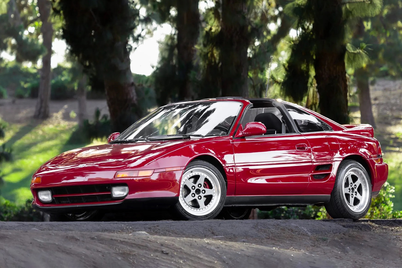Toyota MR2: The Compact Mid Engine Sports Car - Motofutura