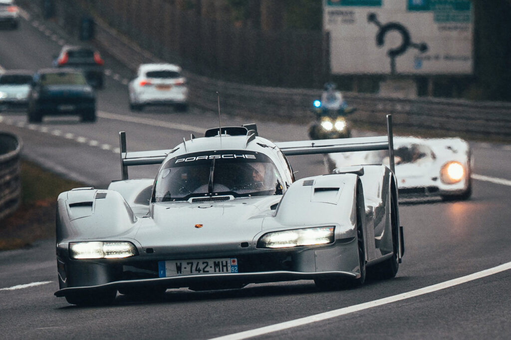 Silver Porsche 963 RSP followed by a Porsche 917k
