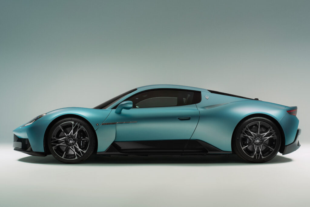 side view of Green maserati mcpura