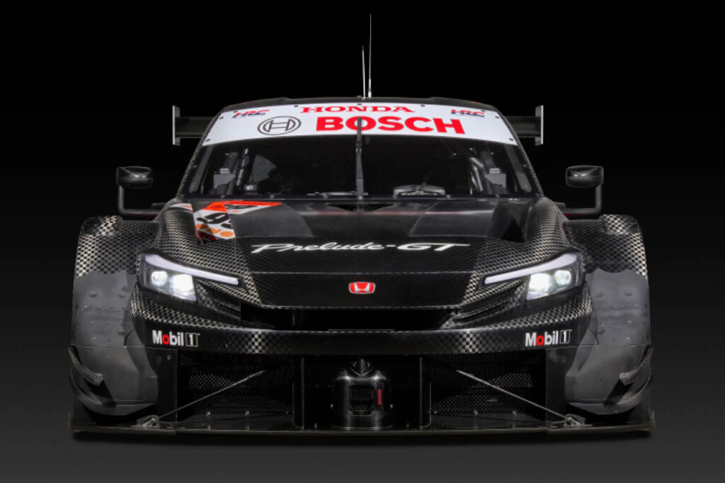front view of black honda prelude gt500