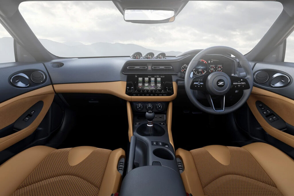 tan interior of green 2027 nissan z